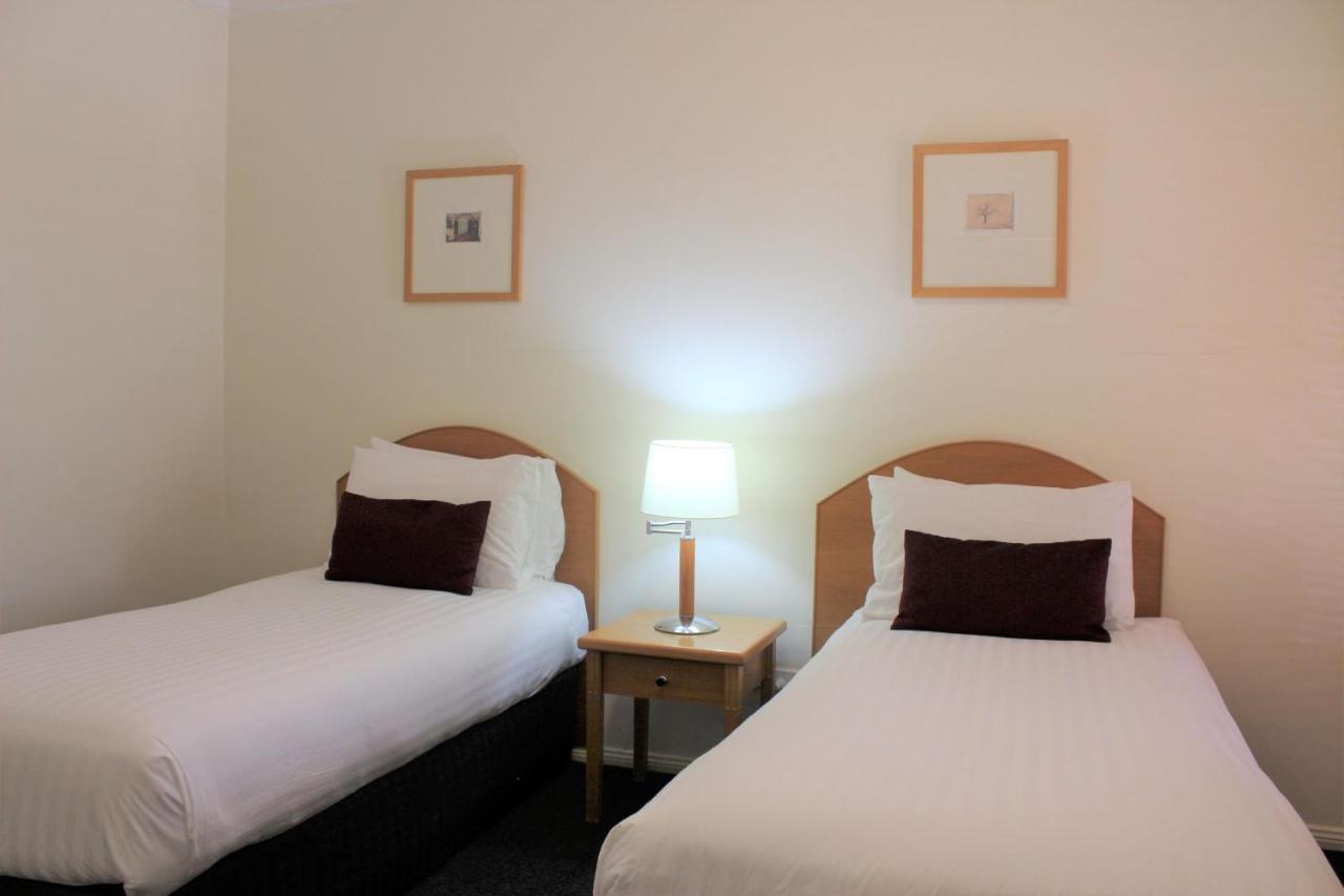 Carlyle Suites & Apartments Wagga Wagga Ngoại thất bức ảnh