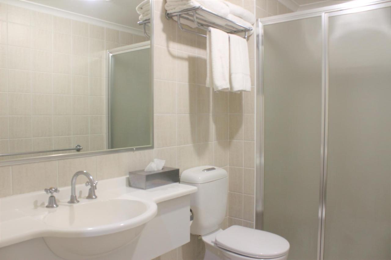 Carlyle Suites & Apartments Wagga Wagga Ngoại thất bức ảnh