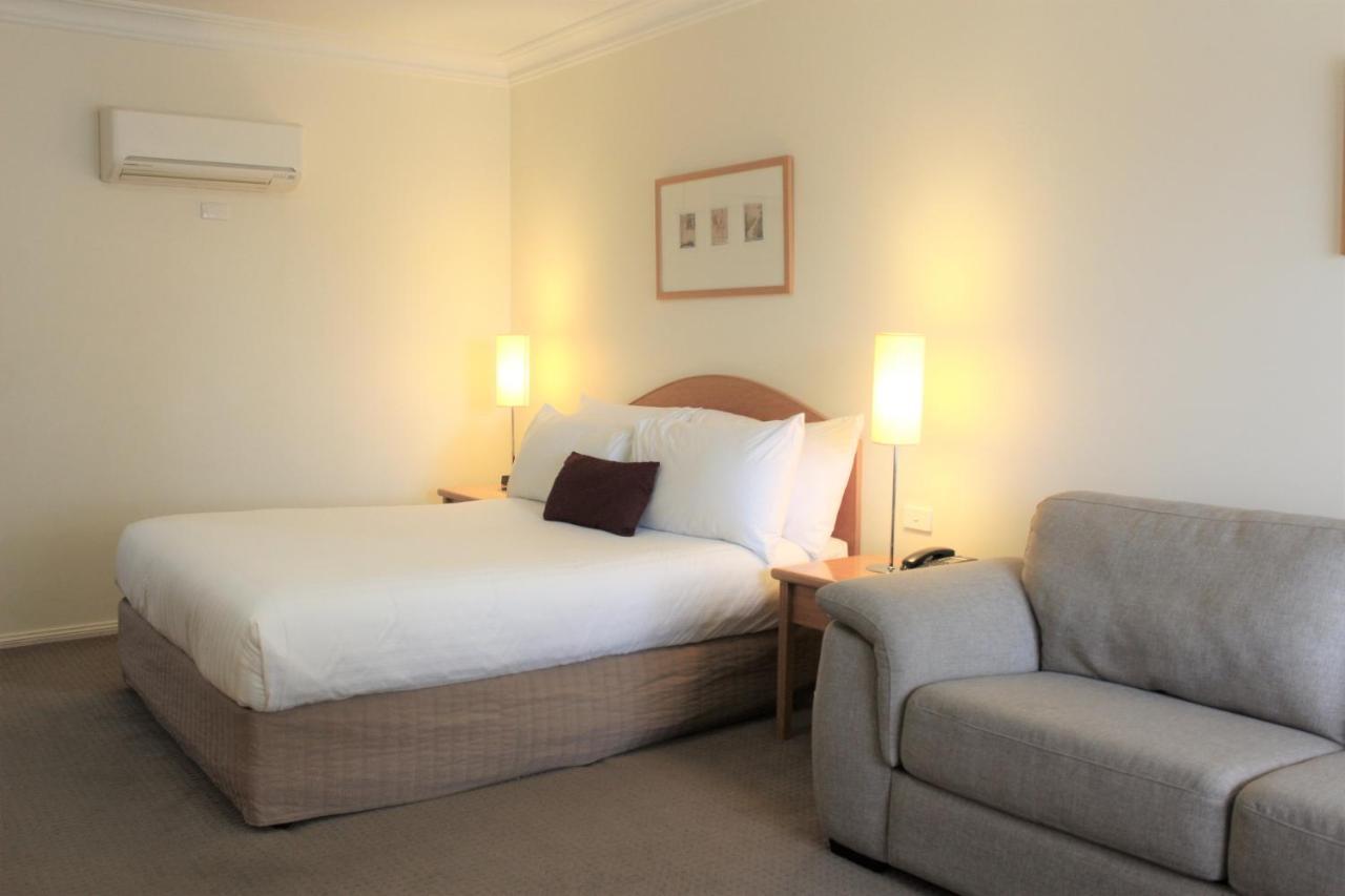 Carlyle Suites & Apartments Wagga Wagga Ngoại thất bức ảnh